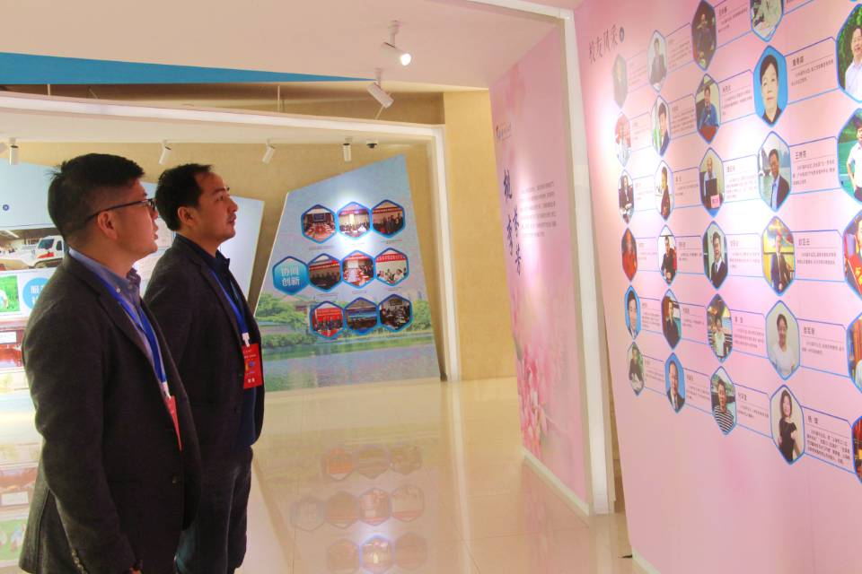 19484ceb798f4936bd92f0687f5af3ab.jpg 19484ceb798f4936bd92f0687f5af3ab.jpg