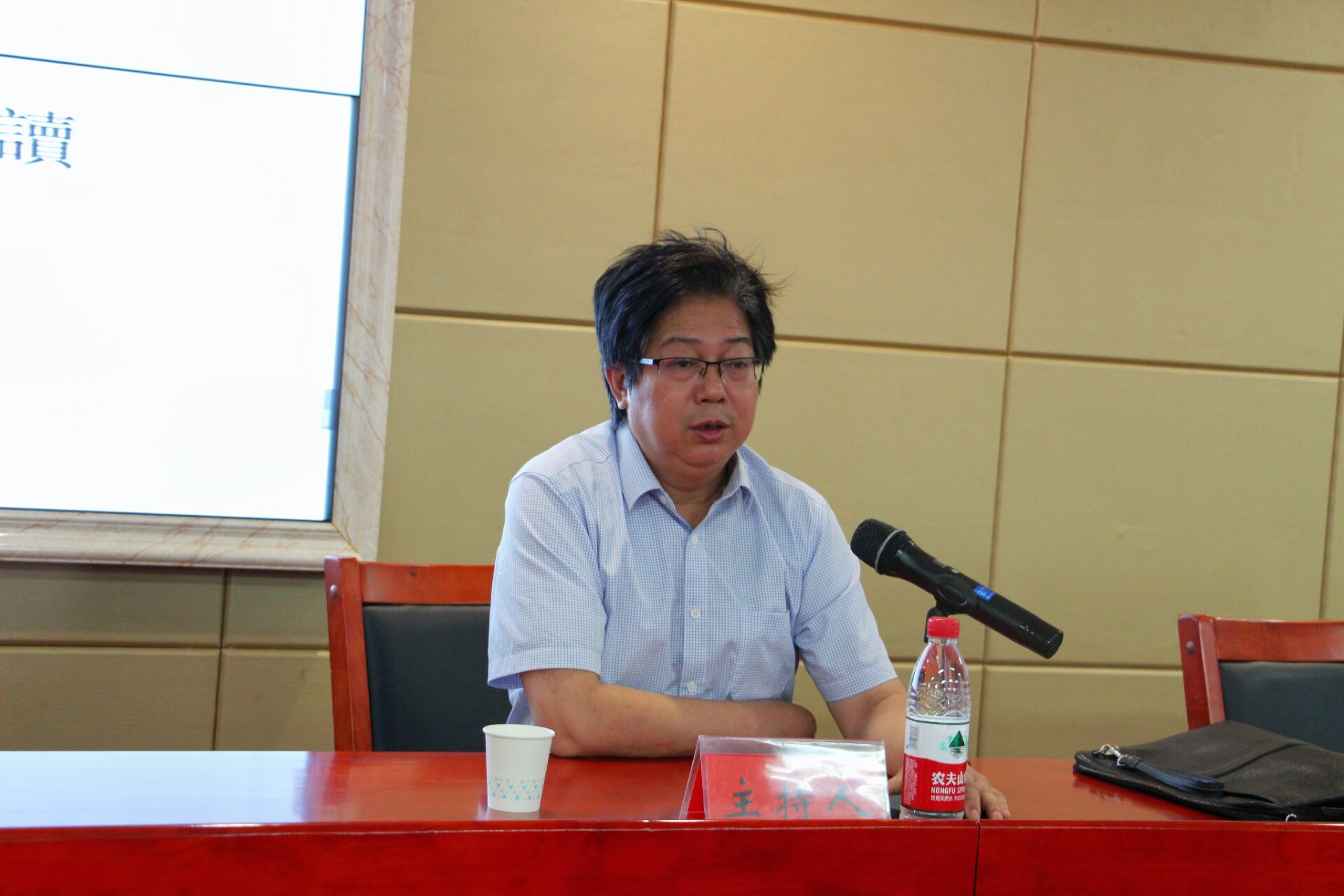 635f425f26664317ac2462338a33d335.png 635f425f26664317ac2462338a33d335.png