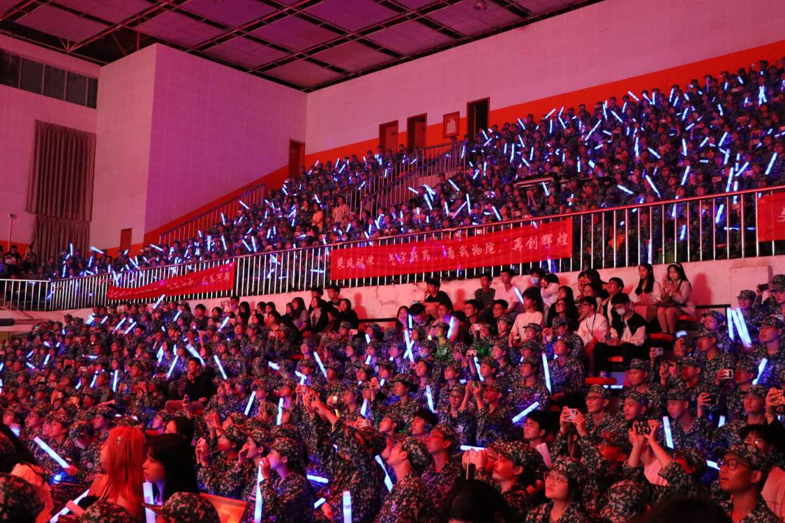 8eecd8038e174181ae7b6b0cc593a6b7.jpg 8eecd8038e174181ae7b6b0cc593a6b7.jpg